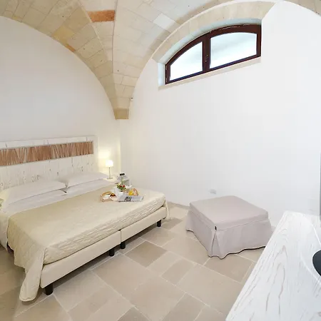Hotel Masseria Corda Di Lana & 4*
