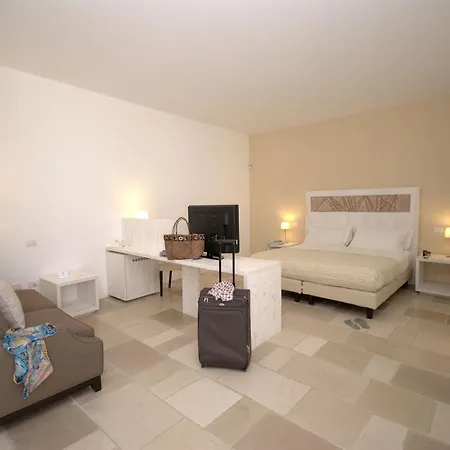 Masseria Corda Di Lana & Hotel Torre Lapillo