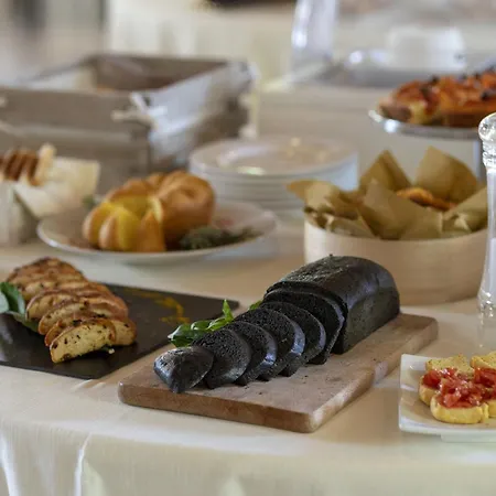 Masseria Corda Di Lana & 4* Torre Lapillo