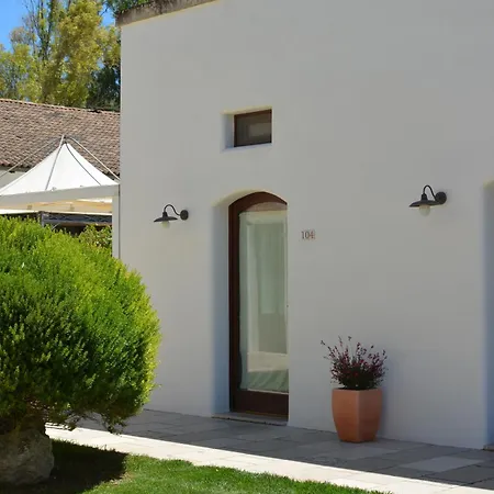 Hotel Masseria Corda Di Lana & Torre Lapillo